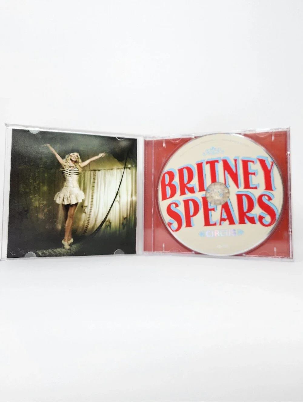 Britney Spears Blackout & Circus CD Lot - Picture 6 of 8